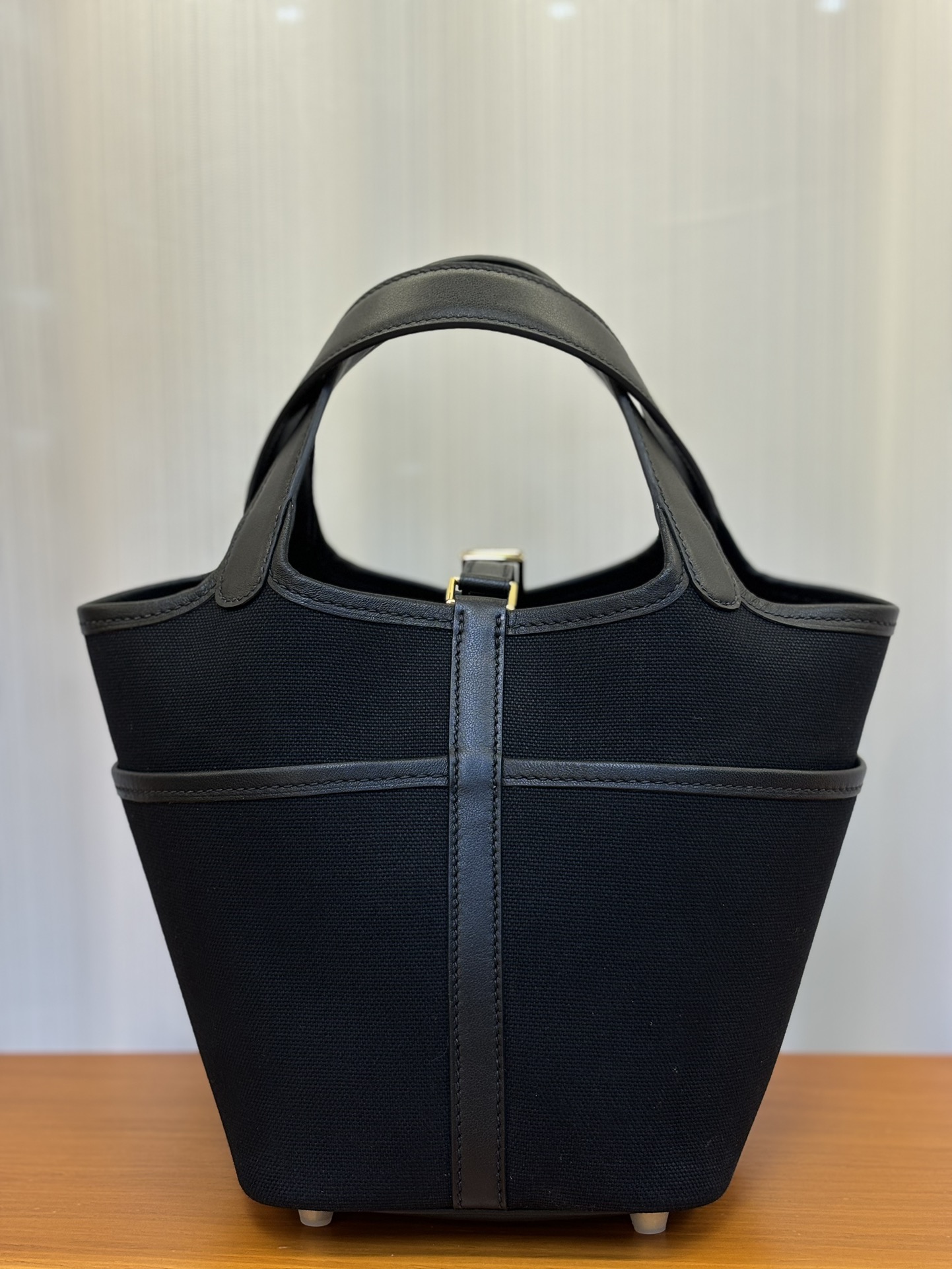 Hermes Picotin Lock 18 Pocket Bag In Black 